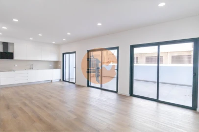 Apartamento T3 para Venda em Moncarapacho e Fuseta