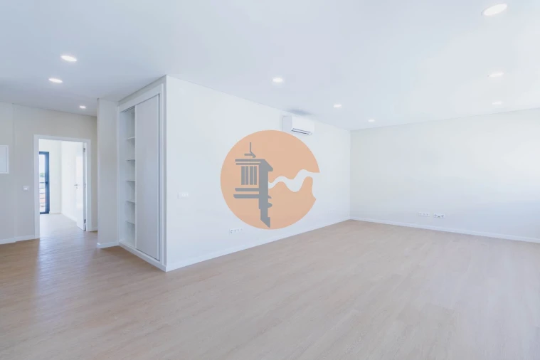 Apartamento T2 para Venda em Moncarapacho e Fuseta Foto 13