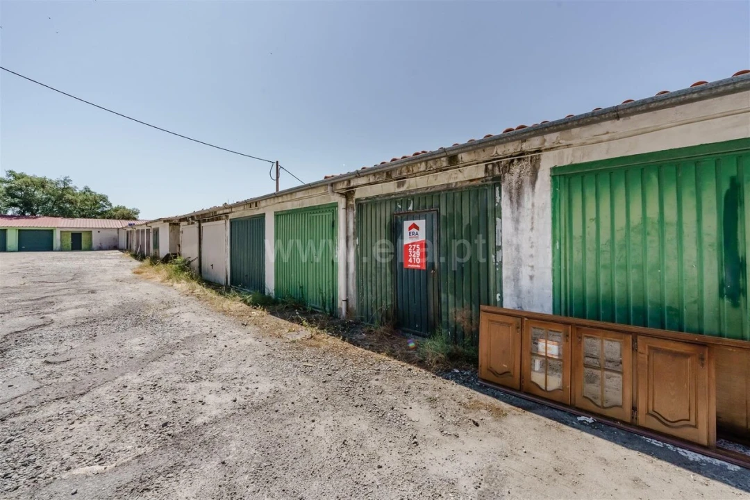 Garagem para Venda em Covilhã e Canhoso Foto 8