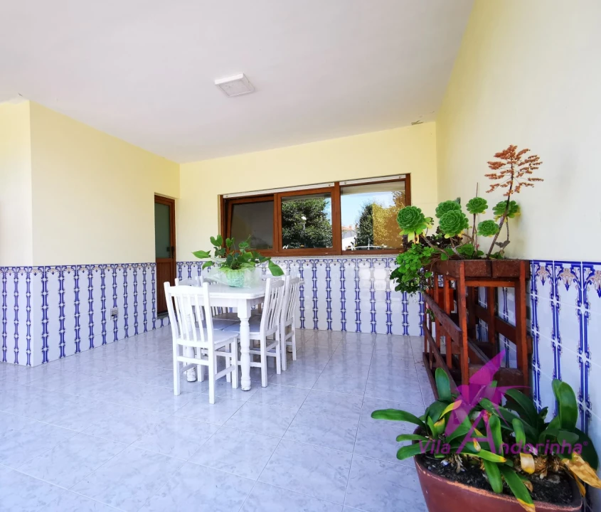 Moradia T3 para Venda em Alvarães Foto 38