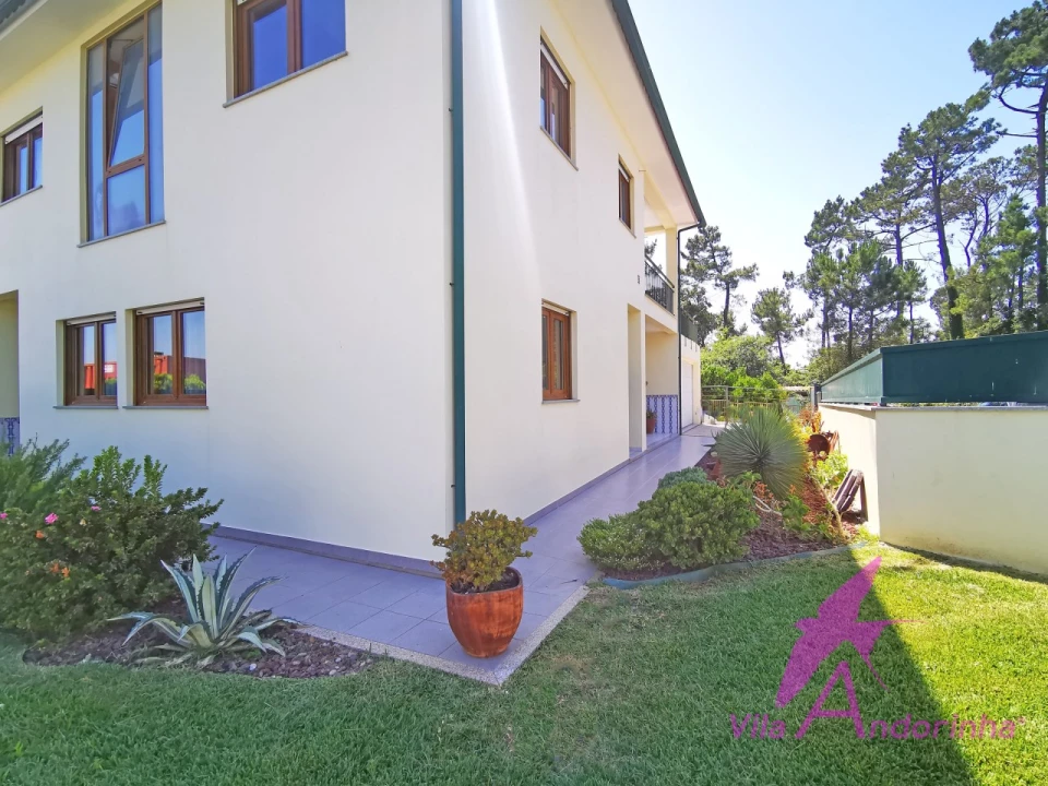 Moradia T3 para Venda em Alvarães Foto 40