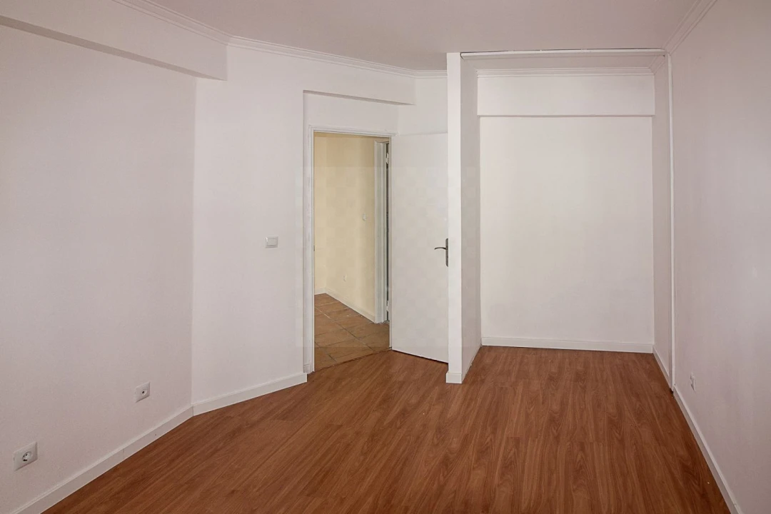 Apartamento T3 para Venda em Algueirão-Mem Martins Foto 18