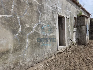 Moradia T2 para Venda em Moita dos Ferreiros