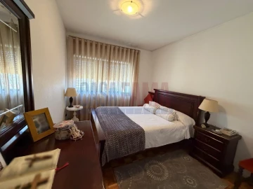 Apartamento T2 para Venda em Póvoa de Varzim, Beiriz e Argivai
