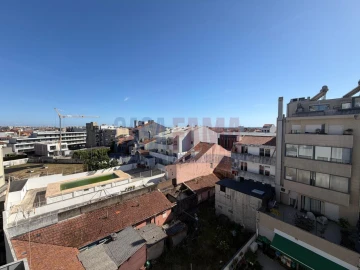 Apartamento T2 para Venda em Póvoa de Varzim, Beiriz e Argivai