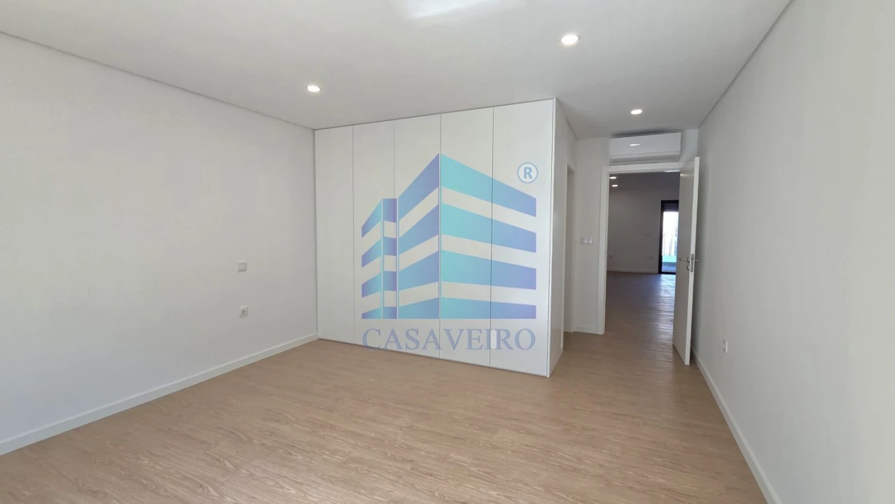 Apartamento T2 para Venda em Esgueira Foto 13