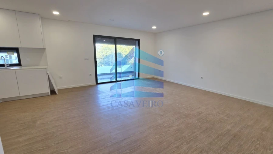 Apartamento T2 para Venda em Esgueira Foto 5