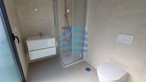 Apartamento T2 para Venda em Esgueira