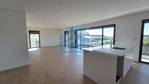 Apartamento T2 para Venda em Esgueira