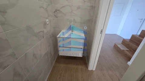 Apartamento T2 para Venda em Esgueira