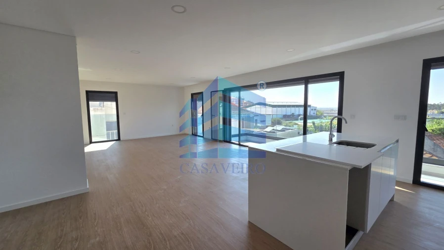 Apartamento T2 para Venda em Esgueira Foto 2