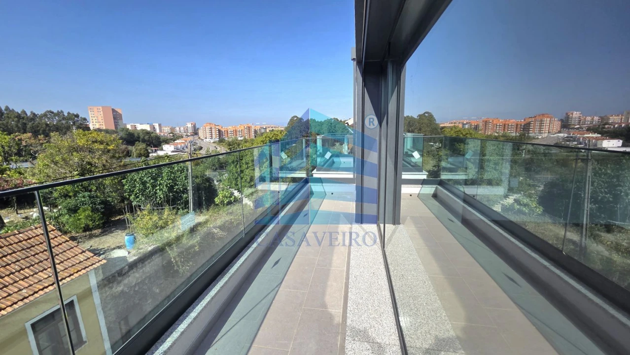 Apartamento T2 para Venda em Esgueira Foto 4