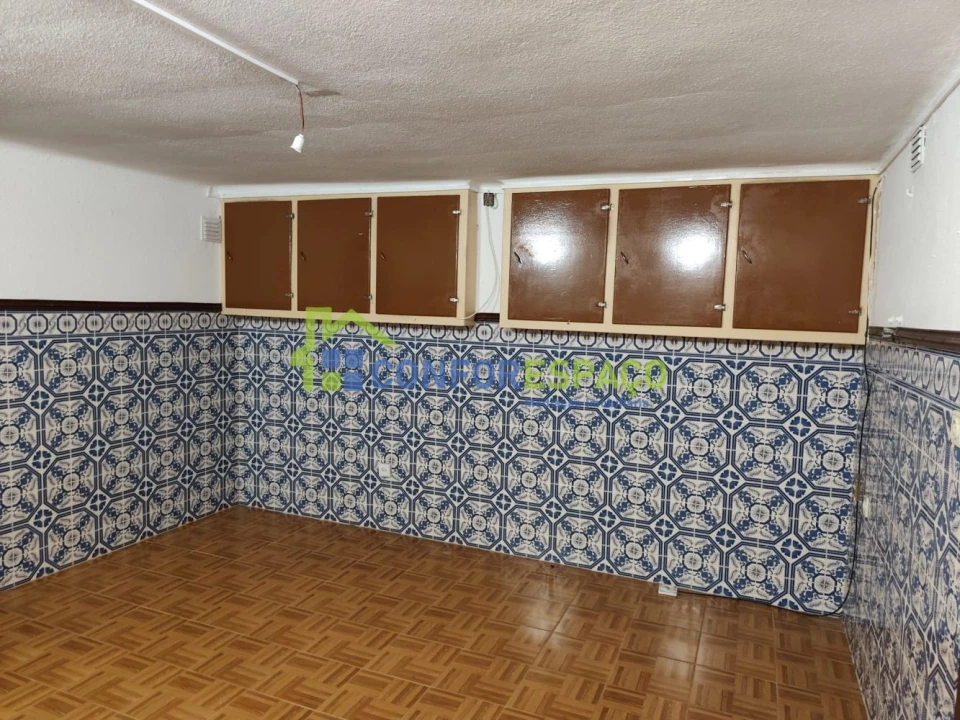 Moradia T3 para Venda em Idanha-A-Nova e Alcafozes Foto 1
