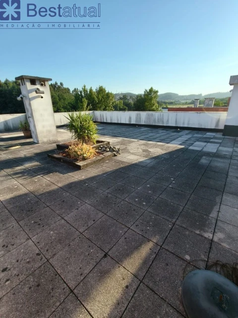 Apartamento T4 para Venda em Vila Nova de Famalicão e Calendário