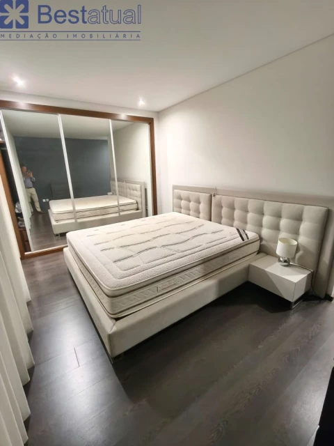 Apartamento T4 para Venda em Vila Nova de Famalicão e Calendário