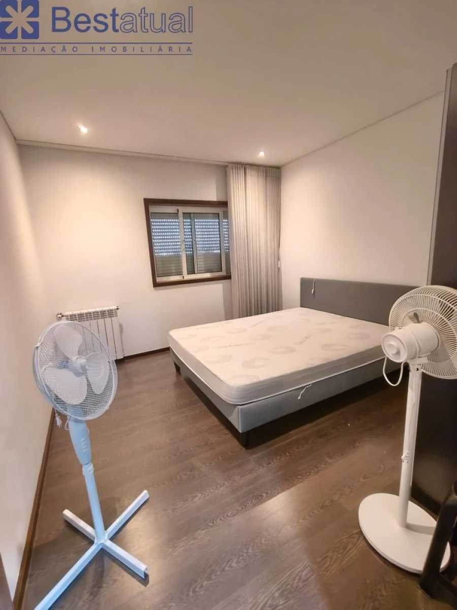 Apartamento T4 para Venda em Vila Nova de Famalicão e Calendário Foto 36