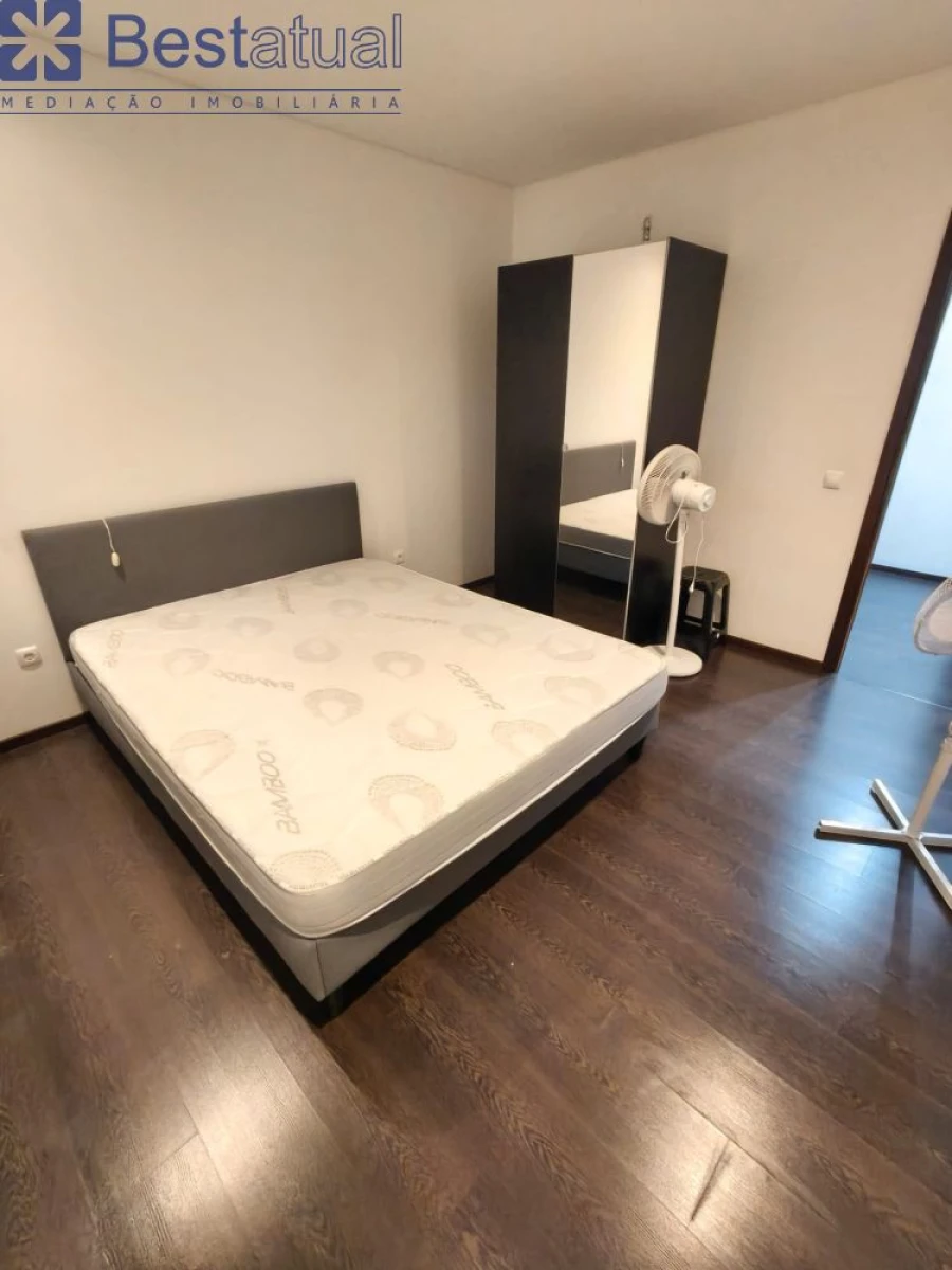 Apartamento T4 para Venda em Vila Nova de Famalicão e Calendário Foto 38