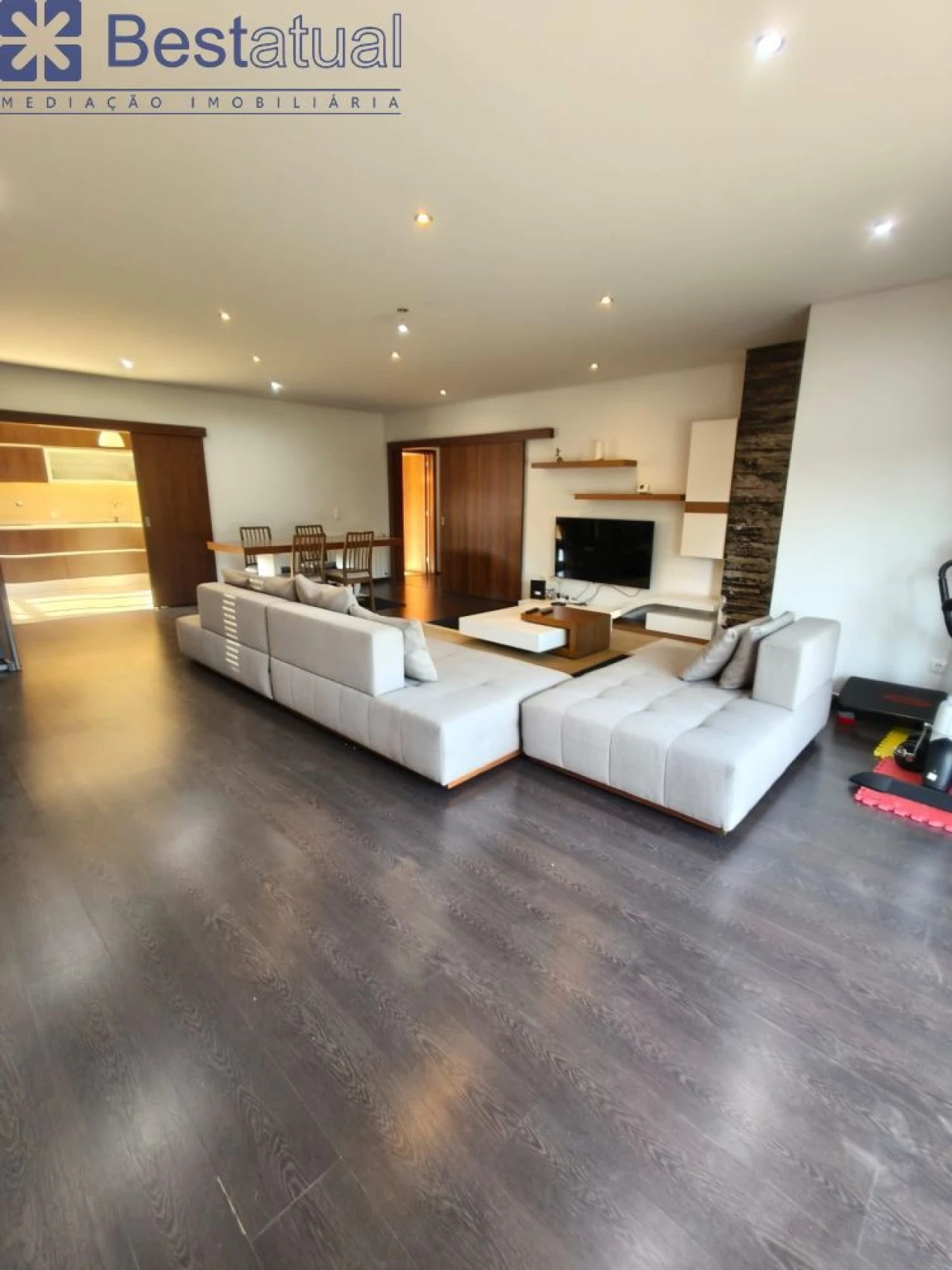 Apartamento T4 para Venda em Vila Nova de Famalicão e Calendário Foto 7
