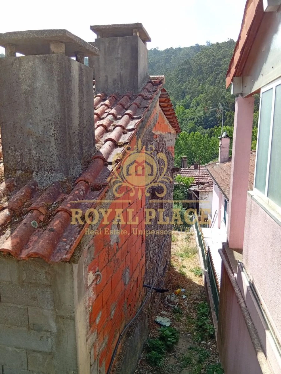 Moradia T4 para Venda em Rossas Foto 7