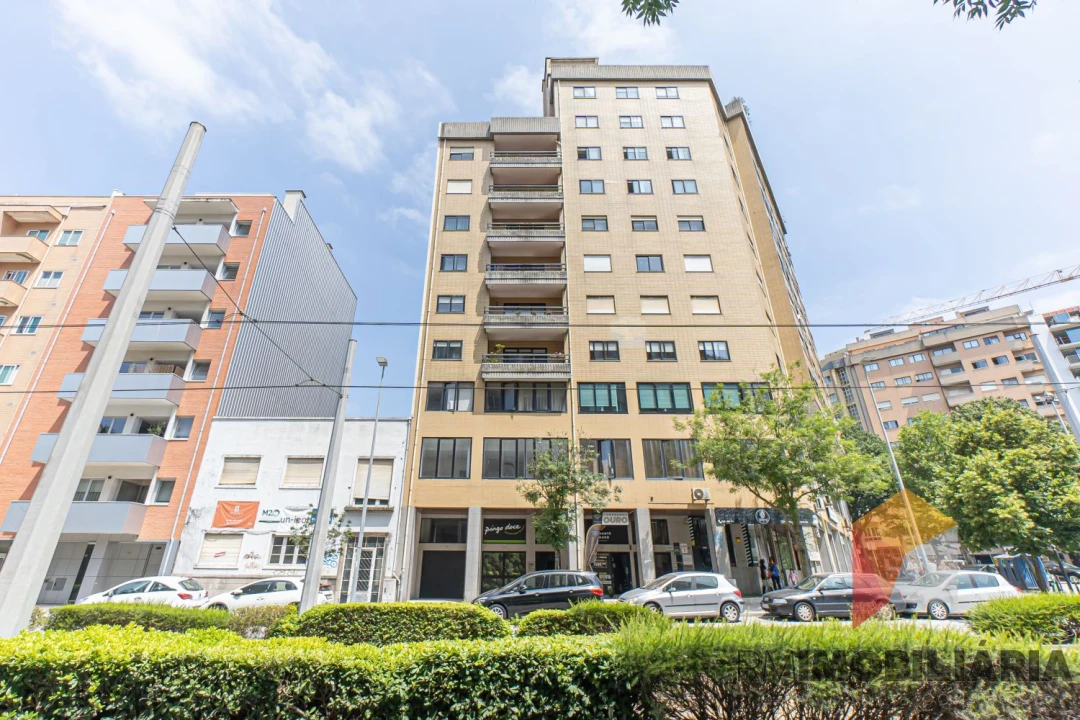 Apartamento T3 para Venda em Matosinhos e Leça da Palmeira Foto 48