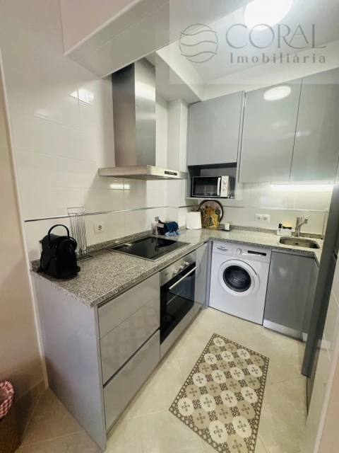 Apartamento T1 para Venda em Quarteira