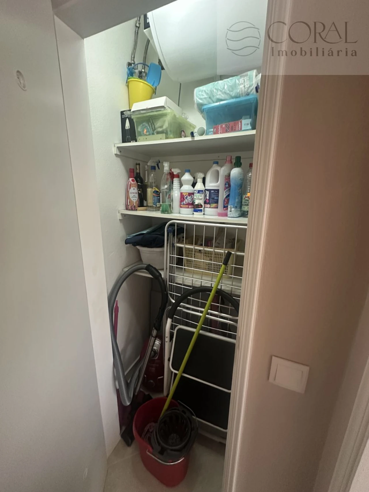 Apartamento T1 para Venda em Quarteira Foto 13