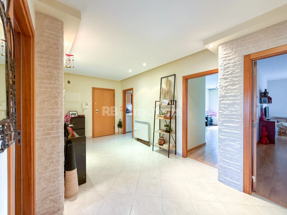 Apartamento T4 para Venda em Nossa Sra de Fatima Foto 2