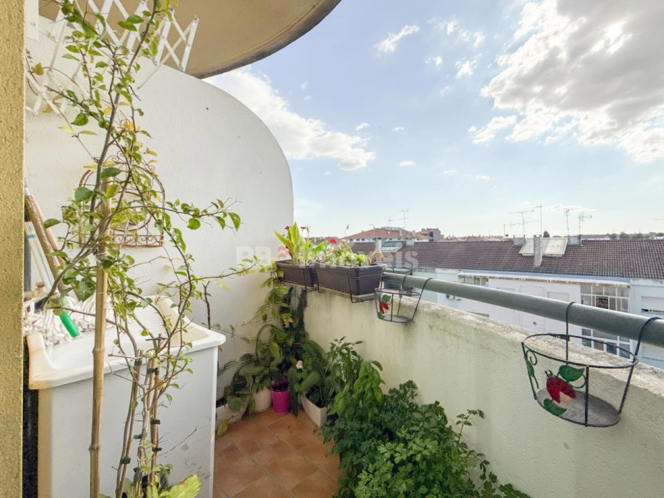 Apartamento T4 para Venda em Nossa Sra de Fatima Foto 32