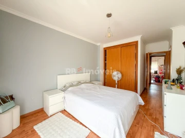 Apartamento T3 para Venda em Riachos