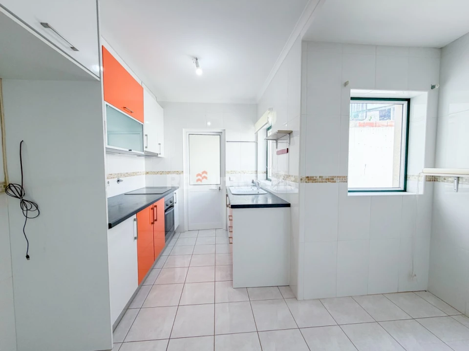 Moradia T3 para Venda em Vila Nova da Barquinha Foto 2