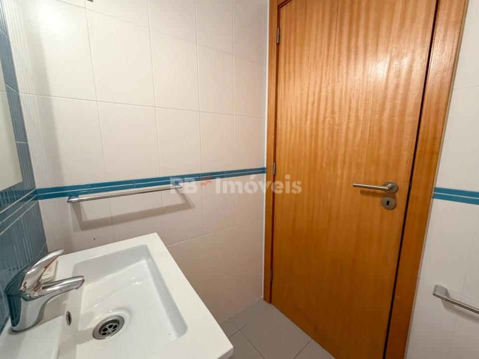 Moradia T3 para Venda em Vila Nova da Barquinha Foto 17