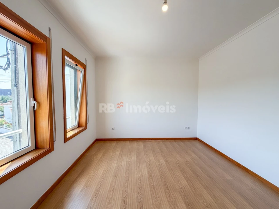 Moradia T3 para Venda em Vila Nova da Barquinha Foto 34