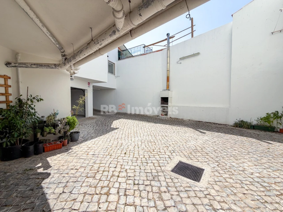 Moradia T3 para Venda em Vila Nova da Barquinha Foto 47