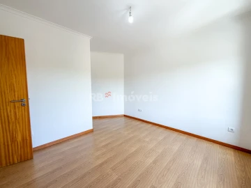 Moradia T3 para Venda em Vila Nova da Barquinha