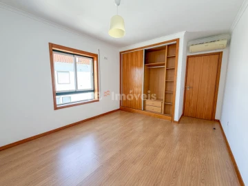 Moradia T3 para Venda em Vila Nova da Barquinha