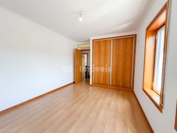 Moradia T3 para Venda em Vila Nova da Barquinha