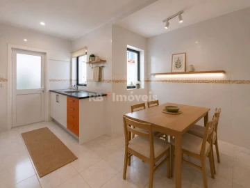 Moradia T3 para Venda em Vila Nova da Barquinha