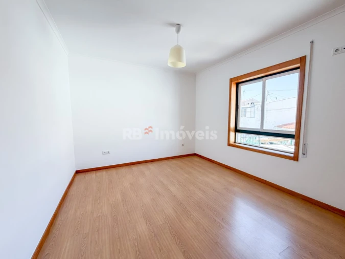Moradia T3 para Venda em Vila Nova da Barquinha Foto 27
