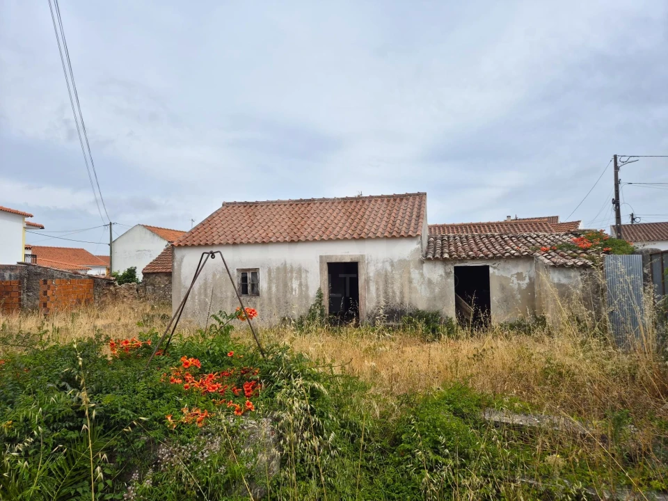 Moradia T2 para Venda em Santa Maria, São Pedro e Sobral da Lagoa Foto 5
