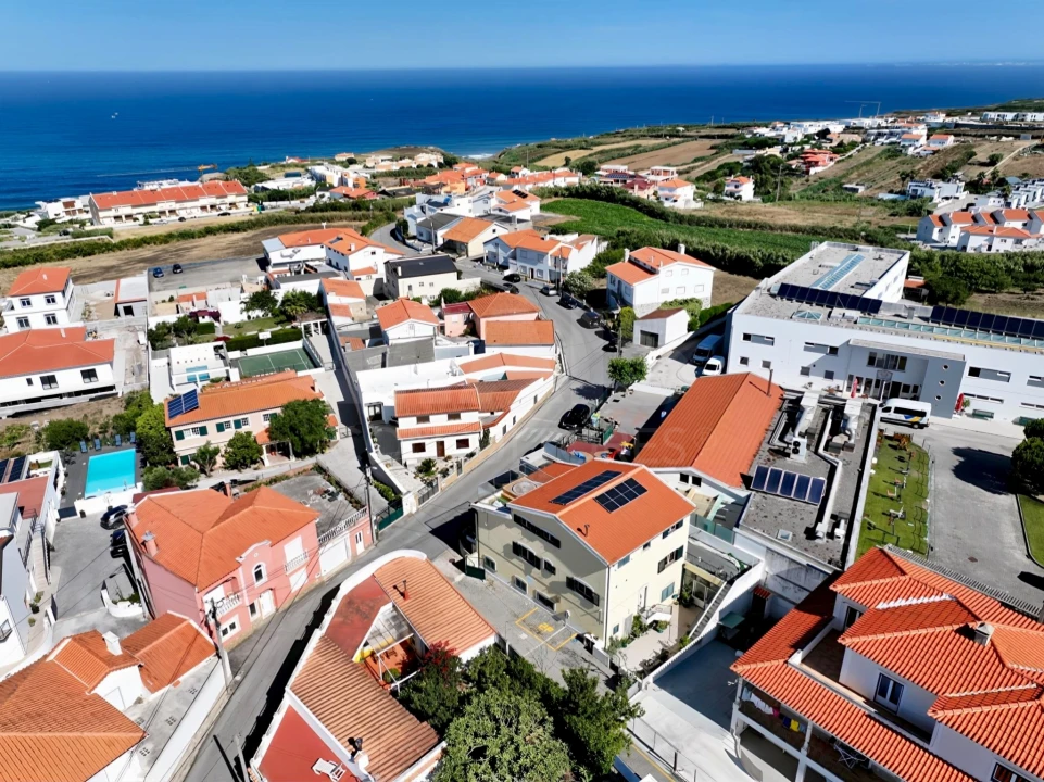 Apartamento T2 para Venda em Lourinhã e Atalaia Foto 11
