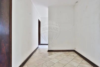 Moradia T7 para Venda em Belém