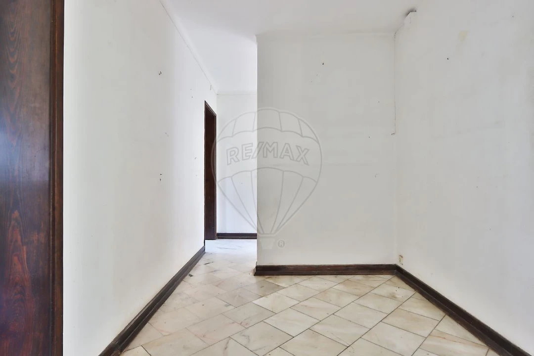 Moradia T7 para Venda em Belém Foto 1