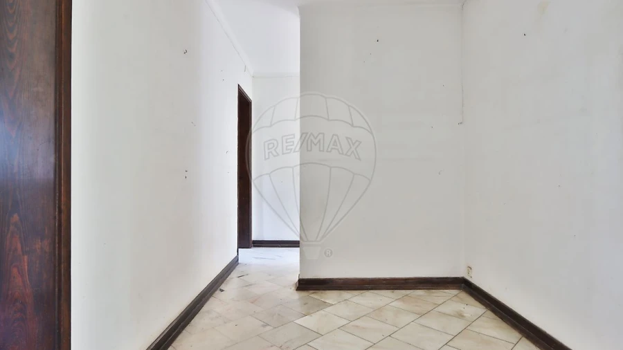 Moradia T7 para Venda em Belém