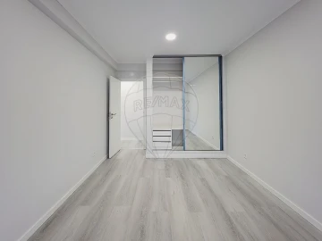 Apartamento T4 para Venda em Amora