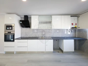 Apartamento T4 para Venda em Amora