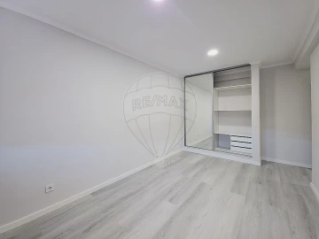 Apartamento T4 para Venda em Amora