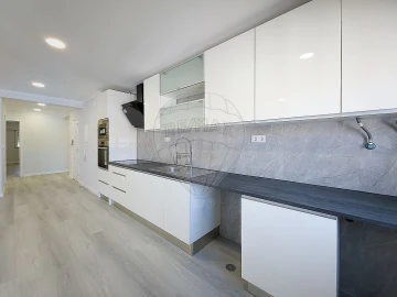 Apartamento T4 para Venda em Amora