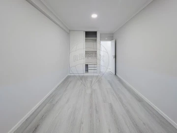 Apartamento T4 para Venda em Amora