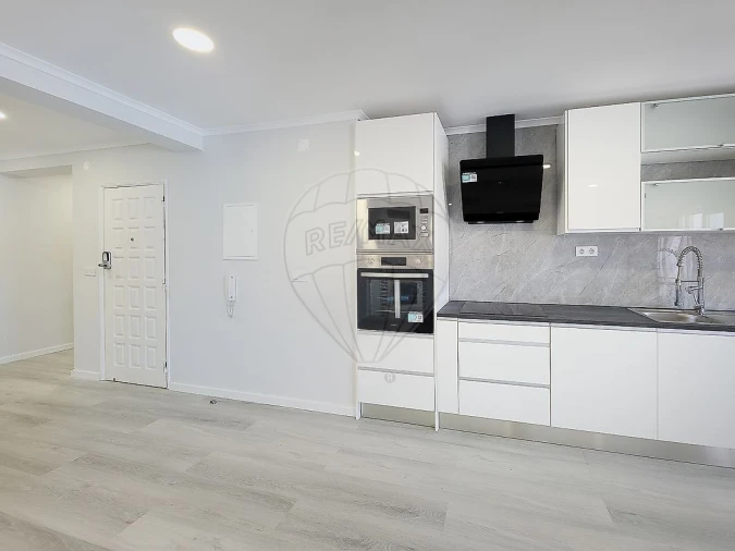 Apartamento T4 para Venda em Amora Foto 29