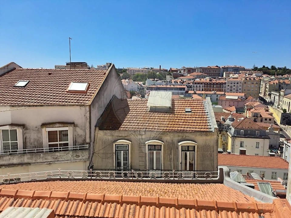 Apartamento T3 para Venda em Arroios Foto 14